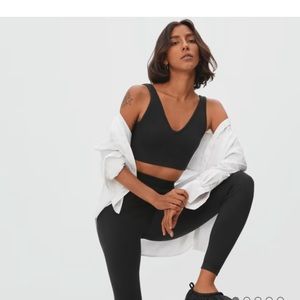 Everlane Seamless Set